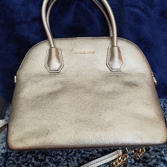 Michael Kors Handbags - Michael kors